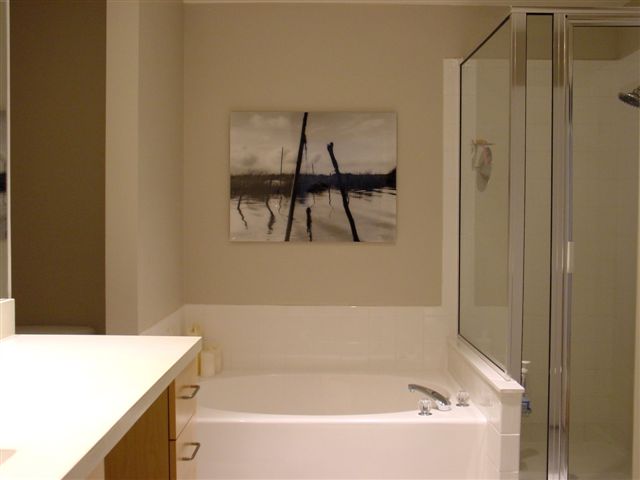 33 Ponce Unit 303 Bathroom Tub